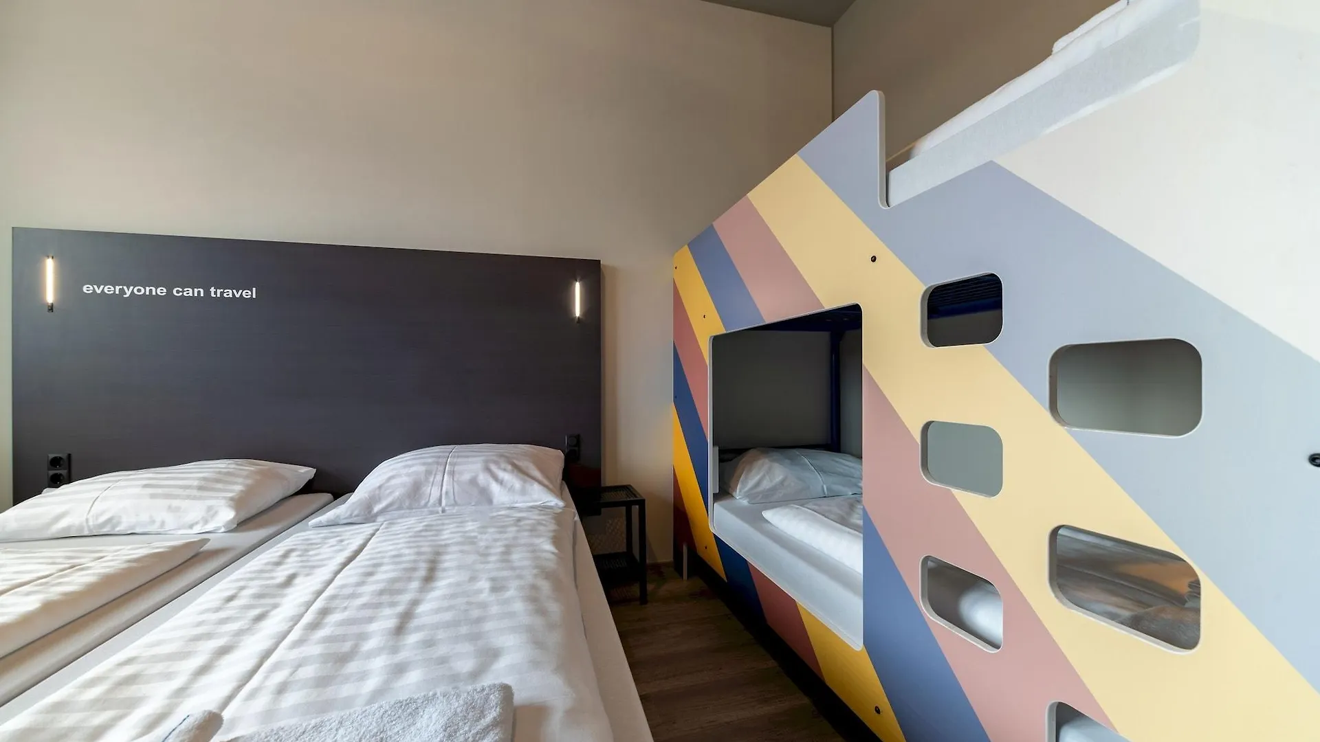 Hostel A&O Graz Hauptbahnhof